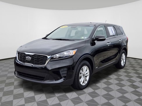 Used 2019 Kia Sorento LX image 2