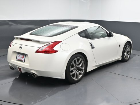 Used 2014 Nissan 370Z Touring w/ Aerodynamics Package image 8