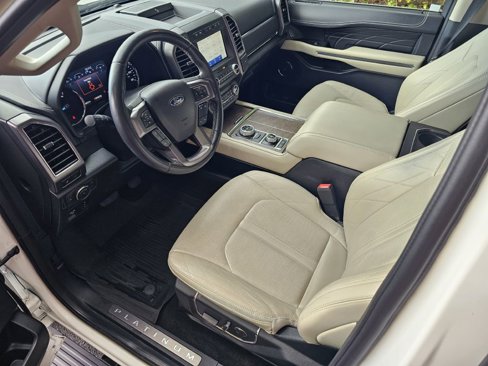 Used 2020 Ford Expedition Platinum image 16