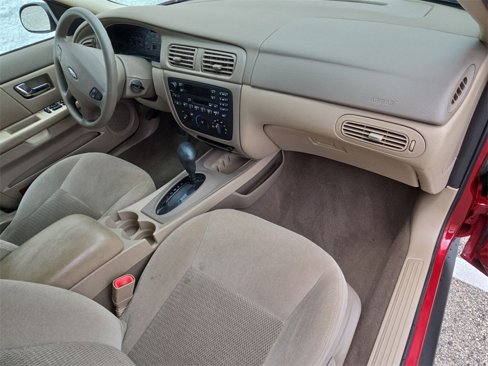 Used 2003 Ford Taurus SE image 30