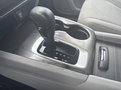 Used 2016 Honda Pilot LX image 19