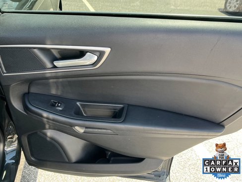 Used 2023 Ford Edge SEL image 18