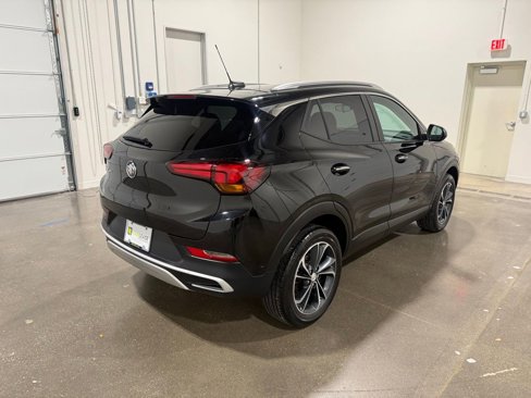 Used 2023 Buick Encore GX Select image 5