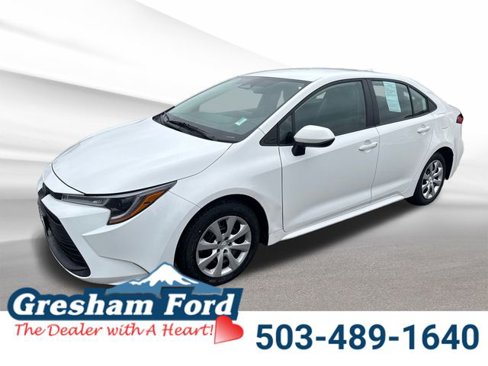 Used 2024 Toyota Corolla LE image 1