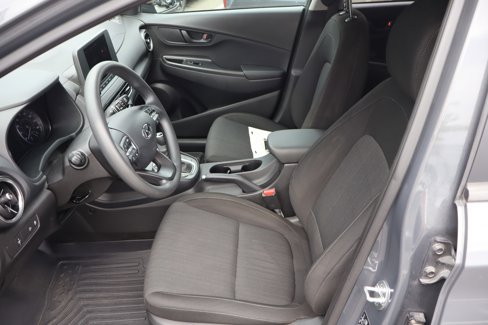 Used 2023 Hyundai Kona SEL image 16