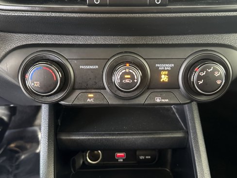 Used 2022 Kia Forte LXS w/ LXS Technology Package image 20