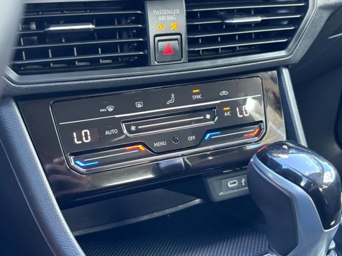 Used 2025 Volkswagen Jetta S image 16
