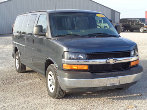 Used 2014 Chevrolet Express 1500 LT w/ LT Preferred Equipment Group image 4