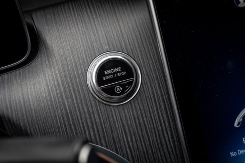 Used 2022 Mercedes-Benz C 300 Sedan image 32