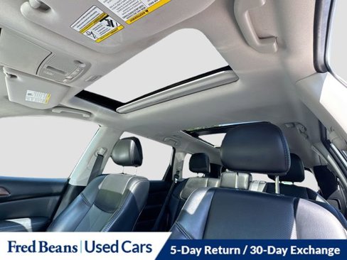 Used 2019 Nissan Pathfinder Platinum image 25