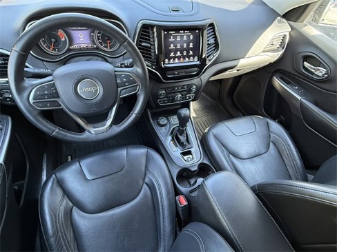 Used 2019 Jeep Cherokee Limited image 35