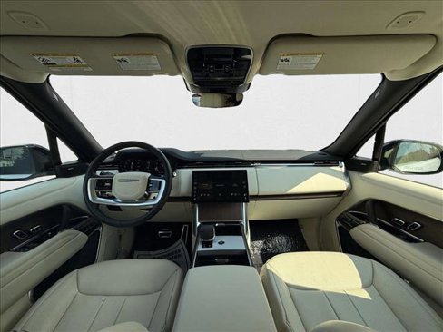 Used 2024 Land Rover Range Rover SE image 14