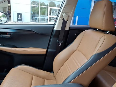 Used 2017 Lexus NX 200t AWD image 31