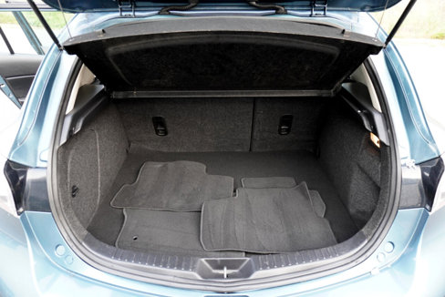 Used 2010 MAZDA MAZDA3 s Grand Touring image 12