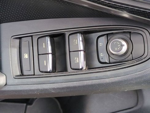 Used 2019 Subaru Crosstrek 2.0i Limited image 13