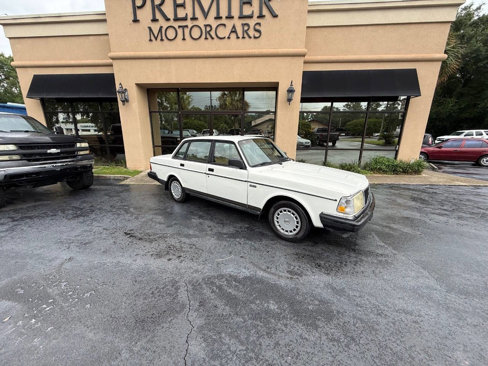 Used 1993 Volvo 240 Sedan image 1