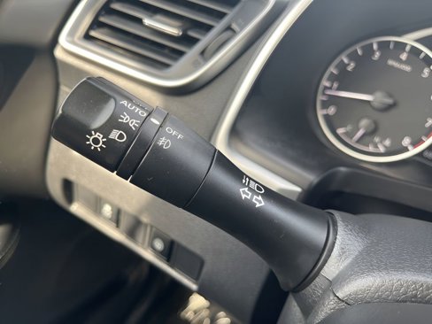 Used 2023 Nissan Murano SV image 20