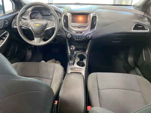 Used 2017 Chevrolet Cruze LT w/ Convenience Package image 16