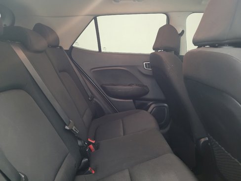 Used 2021 Hyundai Venue SE image 19