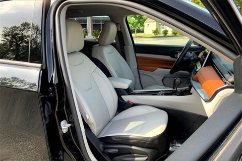 Used 2022 Jeep Compass Limited image 7