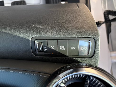 New 2026 Chevrolet Equinox LT w/ Convenience Package II image 17