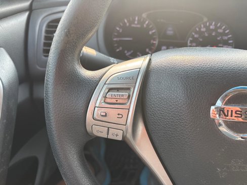 Used 2013 Nissan Altima 2.5 S image 12
