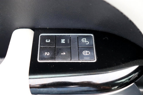 Used 2015 Land Rover Range Rover Sport HSE image 50