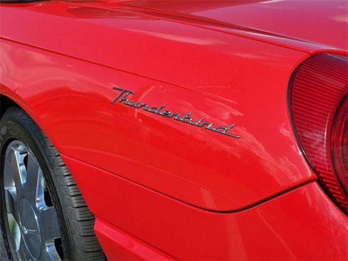 Used 2002 Ford Thunderbird image 23