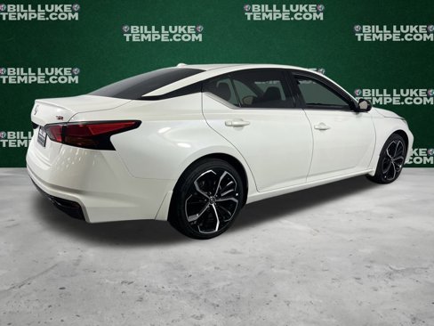 Used 2024 Nissan Altima 2.5 SR image 9