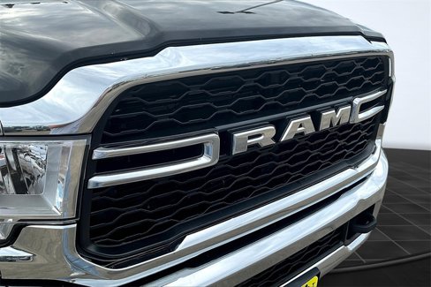 Used 2020 RAM 2500 Tradesman w/ Chrome Appearance Group image 27
