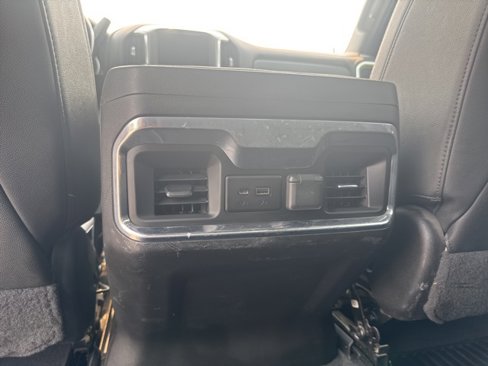Used 2022 Chevrolet Silverado 2500 LTZ w/ LTZ Plus Package image 35