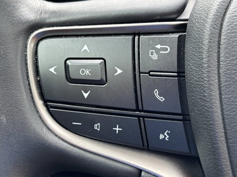 Used 2022 Lexus UX 250h w/ Premium Package image 22