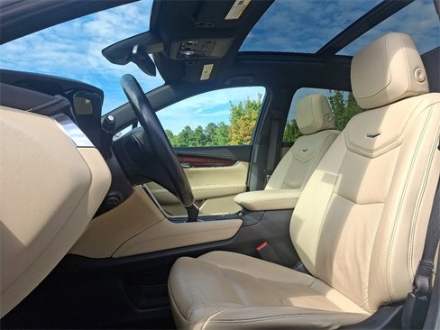 Used 2019 Cadillac XT5 Luxury image 13