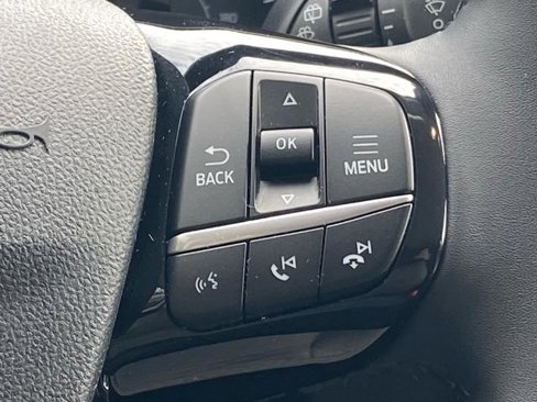 Certified 2022 Ford Escape SE w/ Cold Weather Package image 9