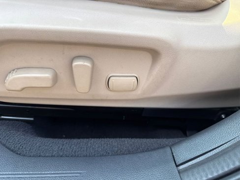 Used 2019 Subaru Outback 2.5i Limited image 26