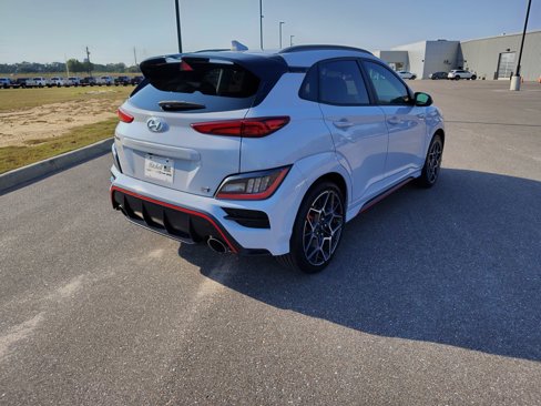 Used 2022 Hyundai Kona N image 11