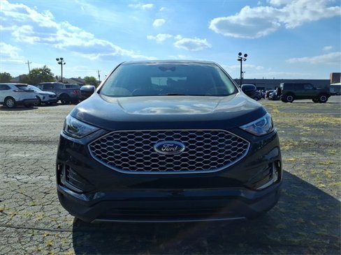 Used 2024 Ford Edge SEL w/ Convenience Package image 2