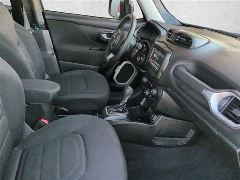 Used 2020 Jeep Renegade Latitude image 21