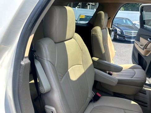 Used 2012 GMC Acadia Denali image 37