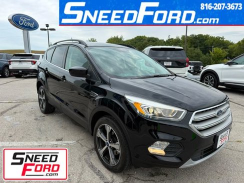 Used 2018 Ford Escape SEL image 1