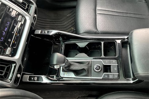Used 2022 Kia Sorento SX image 18
