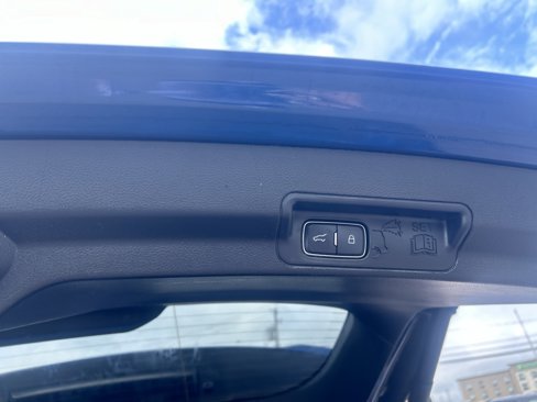 Certified 2020 Ford Explorer XLT w/ Comfort Package image 35