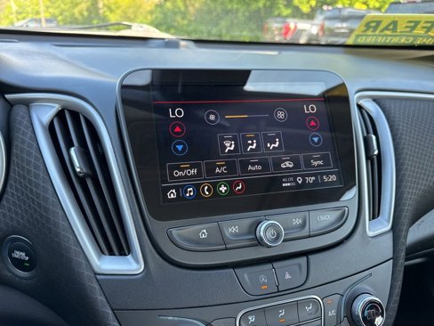 Used 2024 Chevrolet Malibu LT image 37