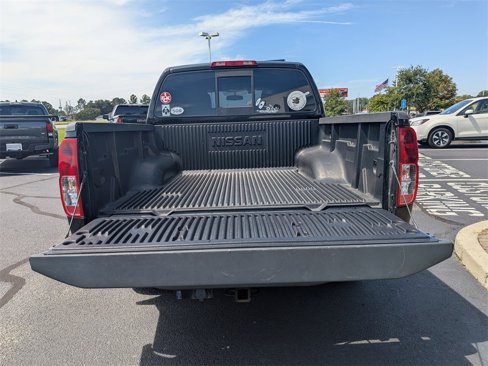 Used 2021 Nissan Frontier SV w/ SV Utility Package image 12