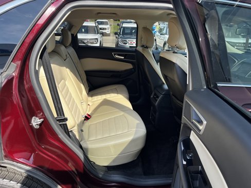 Used 2017 Ford Edge SEL w/ Equipment Group 201A image 14