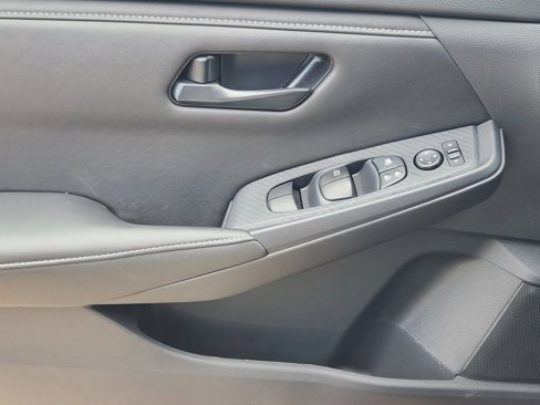 New 2025 Nissan Sentra S image 18