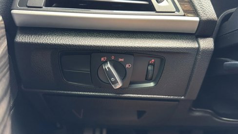Used 2016 BMW M235i xDrive Coupe image 38