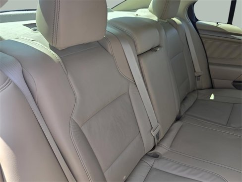 Used 2015 Ford Taurus SEL w/ Equipment Group 201A image 30