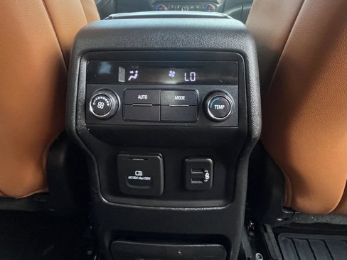Used 2019 GMC Acadia SLT image 17
