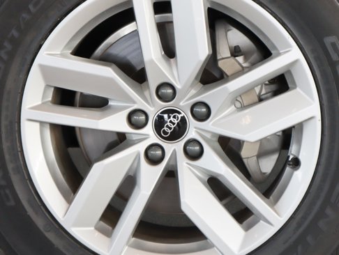 Used 2022 Audi Q5 2.0T Premium w/ Convenience Package image 5